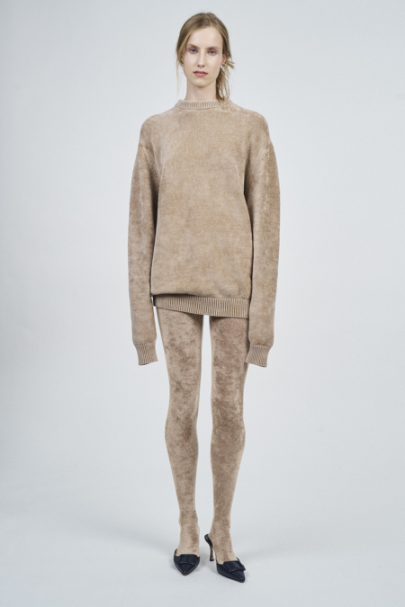 LOOK 19